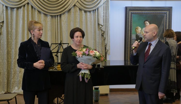 Выставка "Портрет семьи"