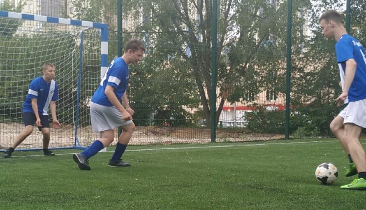 спортивные площадки