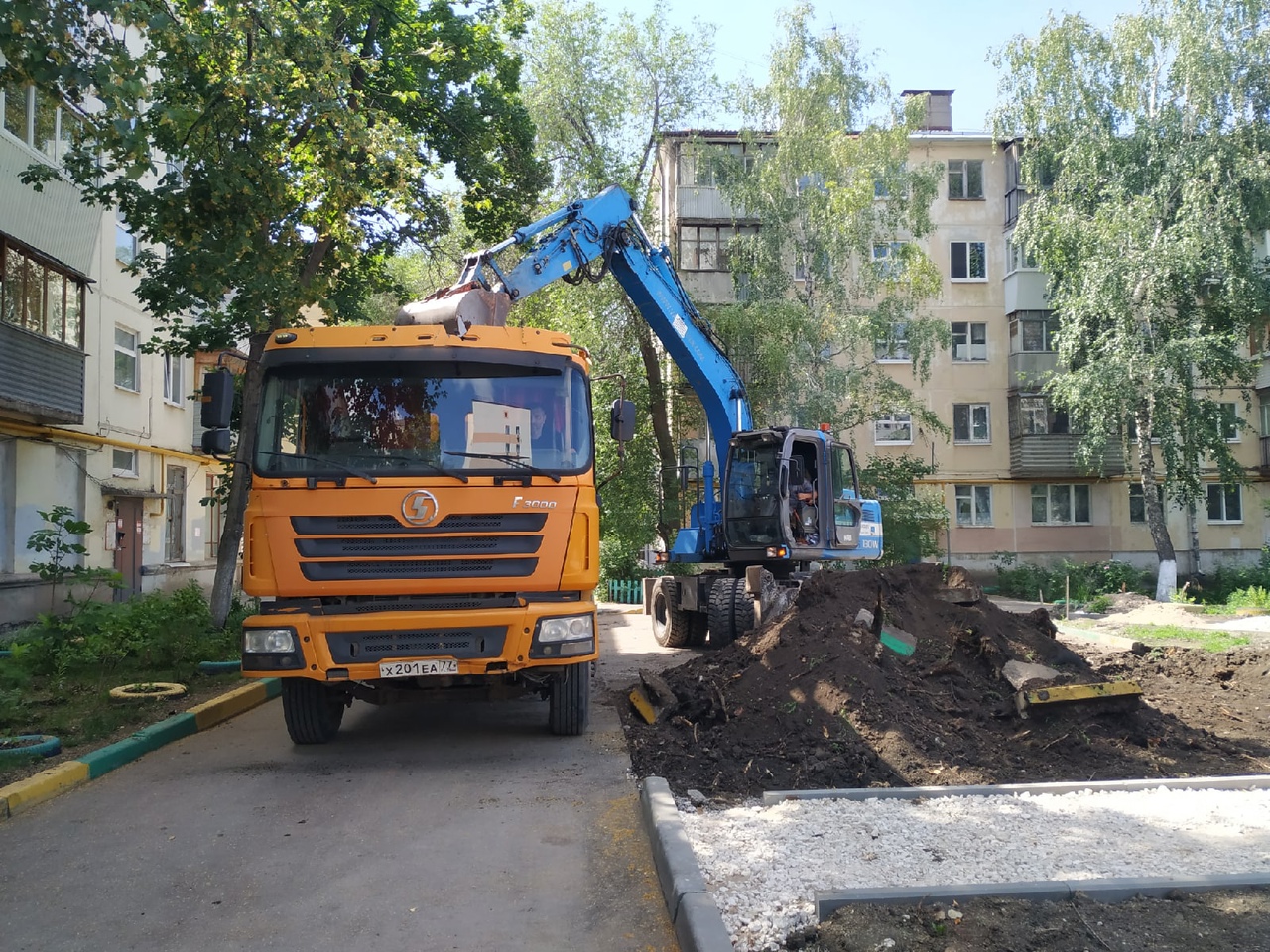 Дом в железнодорожном районе самары. Благоустройство дворовых территорий Копейск 2021 г. Лучшее благоустройство дворовых территорий с детской площадкой.